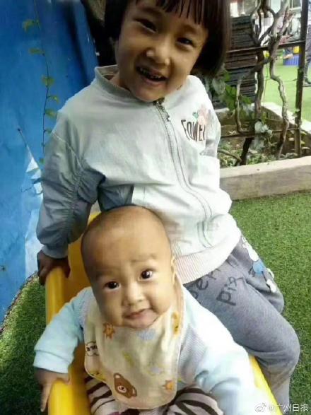 丽江3岁男孩被坐白色车女子抱走 详细经过现场图警方最新通报