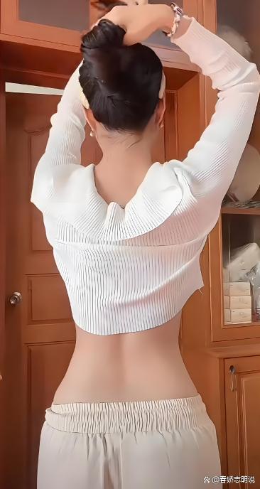 84斤女子吐槽买百件衣服穿不上 女装尺码乱象揭秘