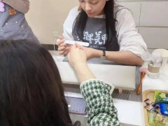 《爱情公寓》羽墨扮演者自曝被骗 合伙开店梦碎！（图）