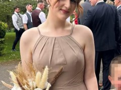 英国17岁少女在家中被刺杀 凶手出庭受审（图）